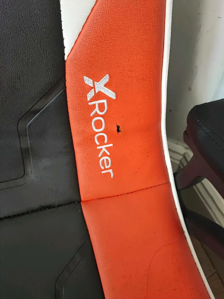 Gaming chair - Image 2