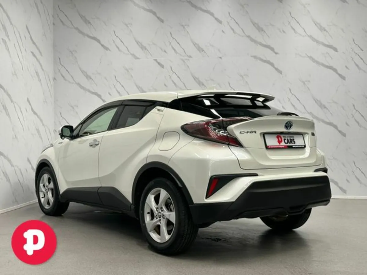 Toyota C-HR Hybrid Auto - Straight Sale Discount / - Image 3
