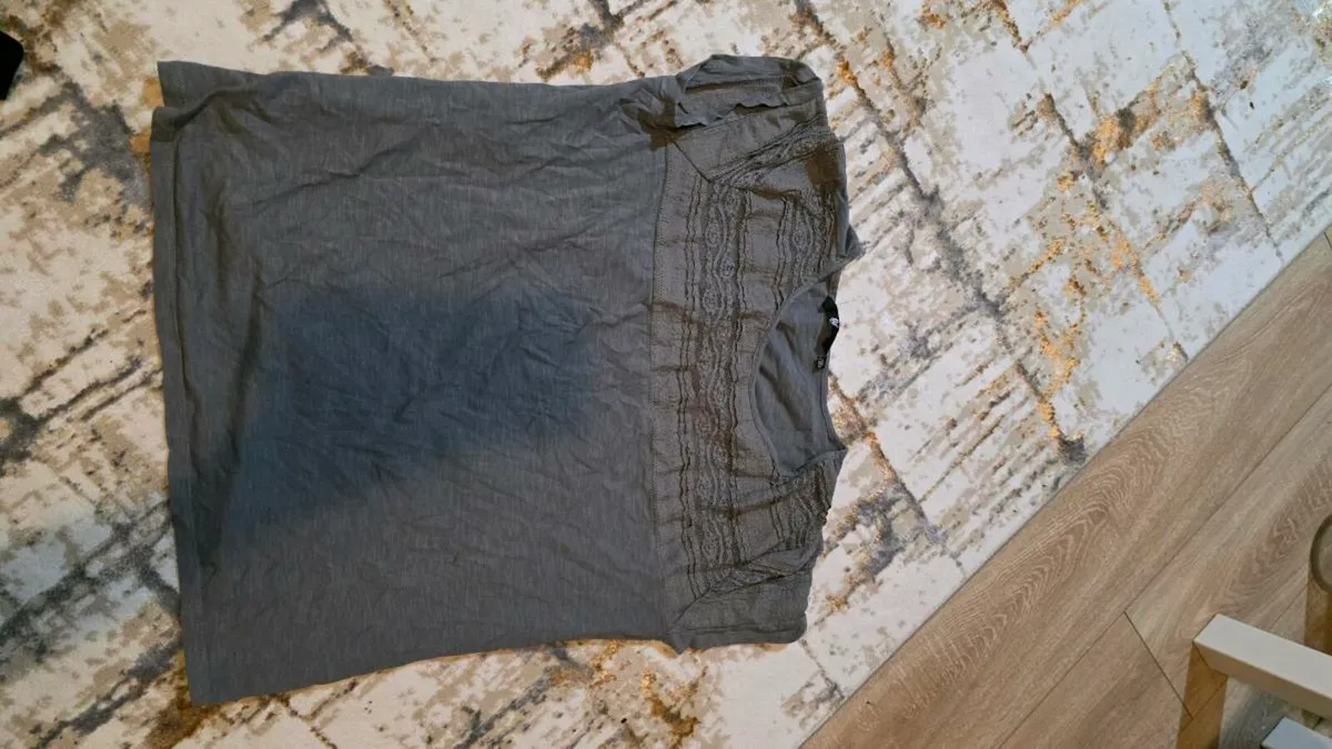 Set of 2 tops - Image 4