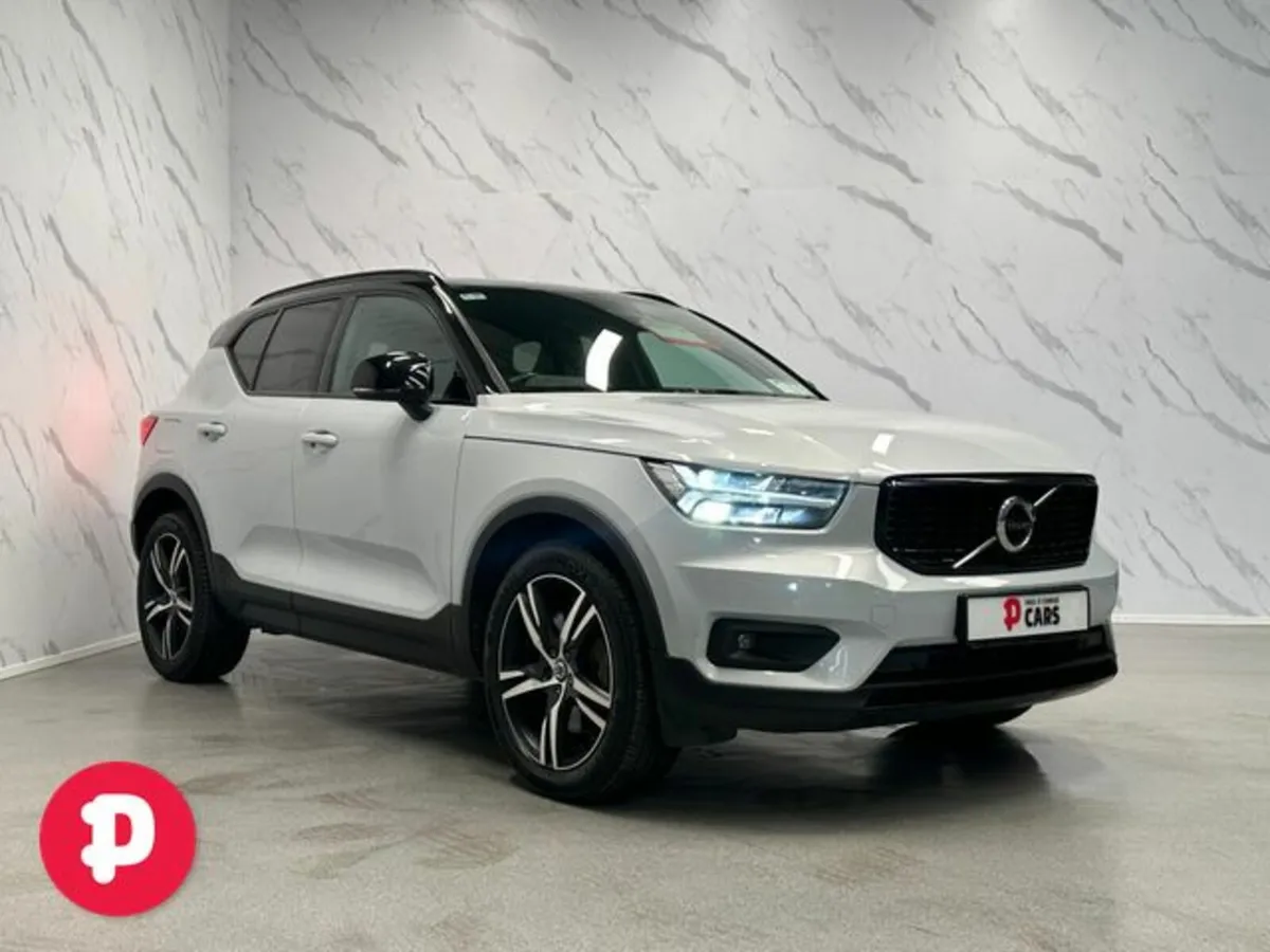 Volvo XC40 R-DESIGN RECHARGE T4 - Straight Sale Di - Image 1