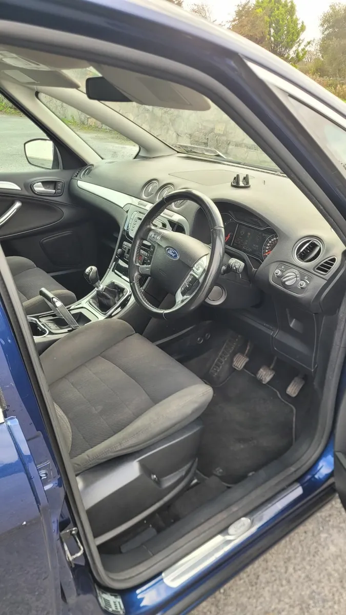 Ford S-Max 2012 - Image 3