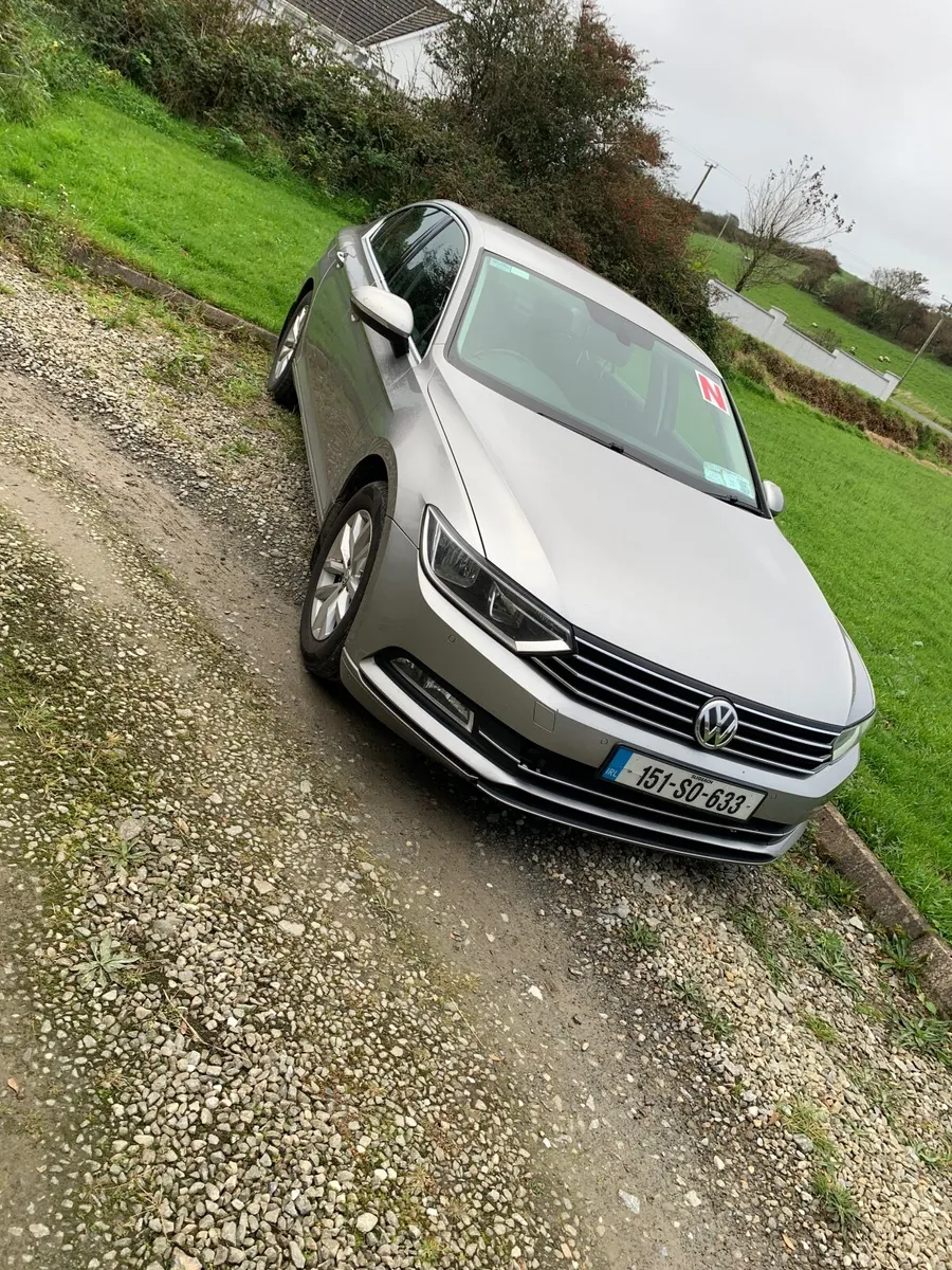 Volkswagen Passat 2015 - Image 3