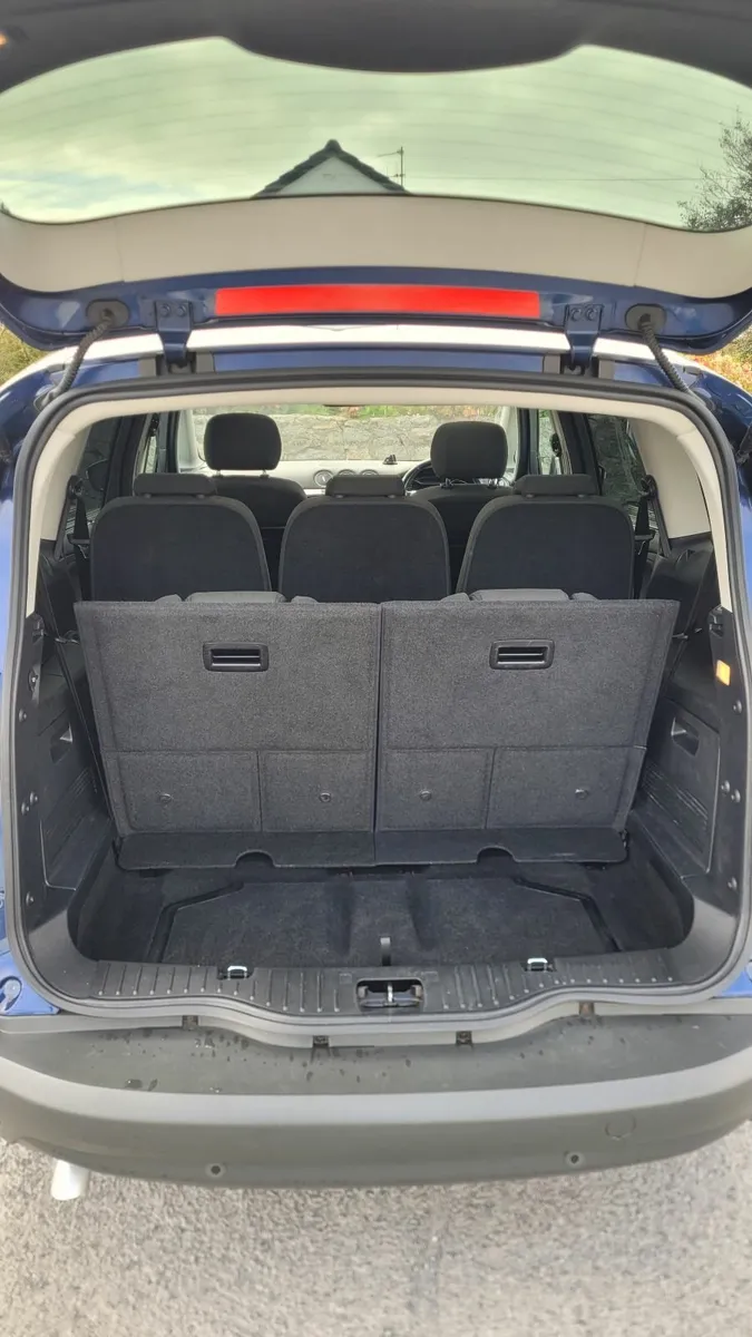 Ford S-Max 2012 - Image 4