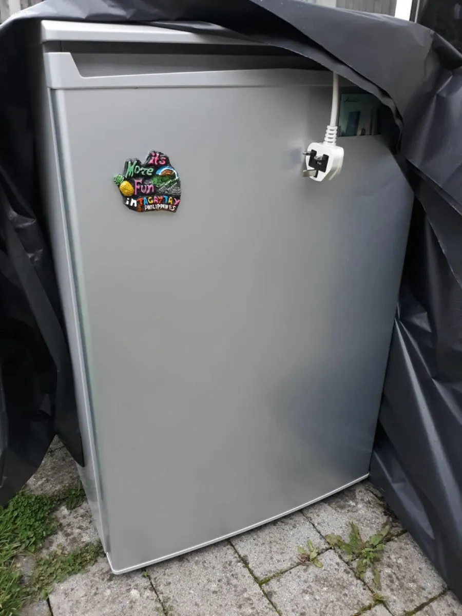 Fridge - Image 2