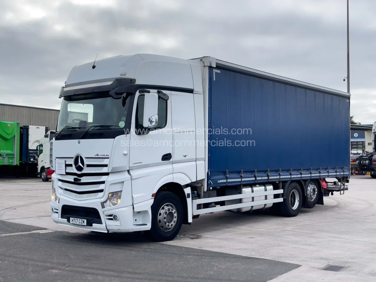 2017 (17) MERCEDES-BENZ ACTROS 2548 GIGASPACE CURT - Image 3