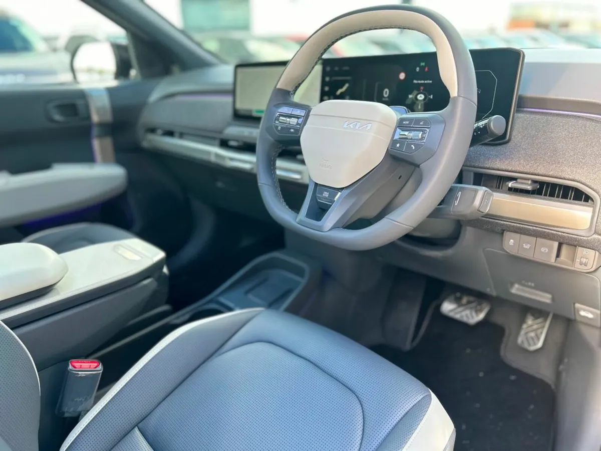 Kia EV3 GT Line (585km range) - Image 4