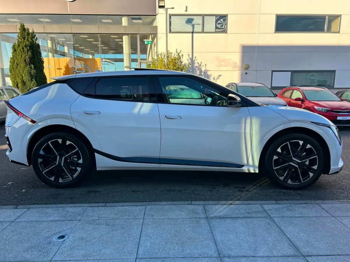 Kia EV6 GT Line (565km range) - Image 4