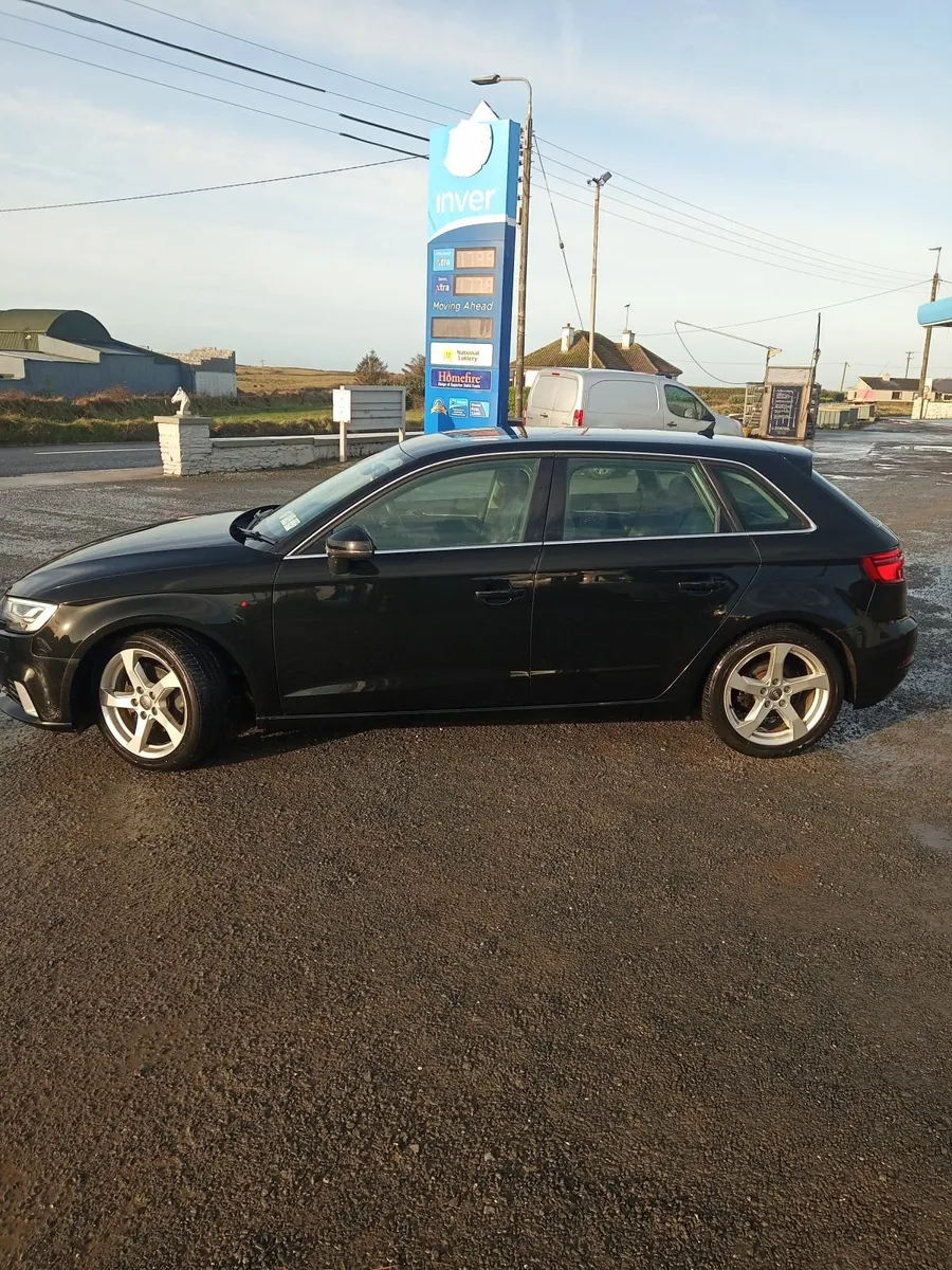 Audi A3 2017 - Image 2
