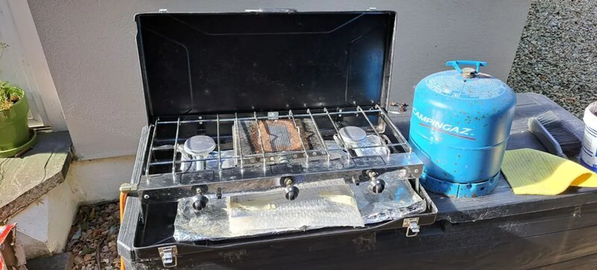 Gas Barbecue - Image 2