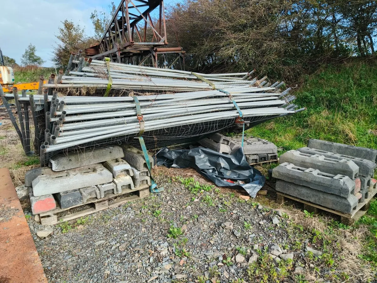 Temporary Herras Fencing - Image 4