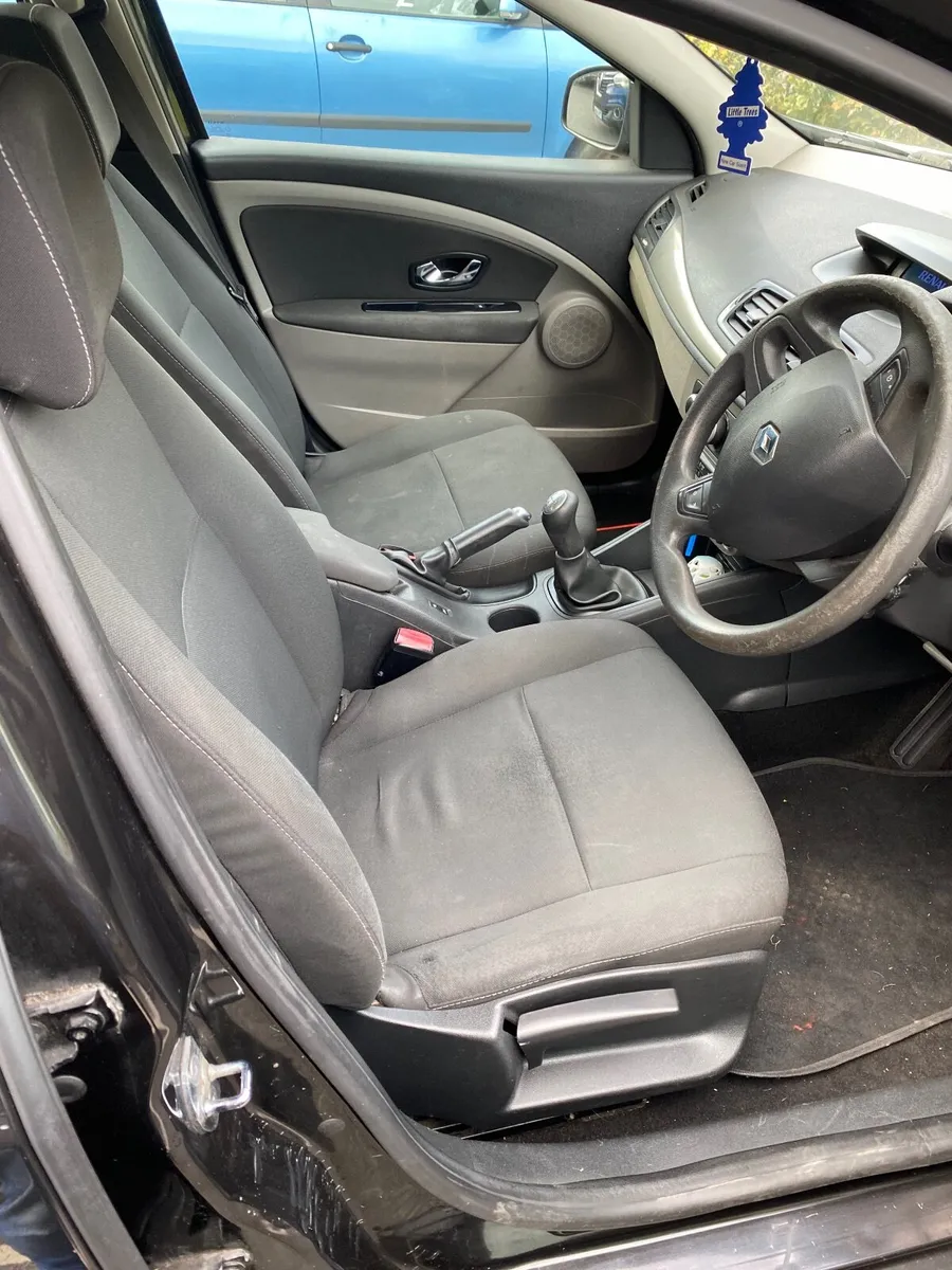 Renault Fluence 2012 - Image 3