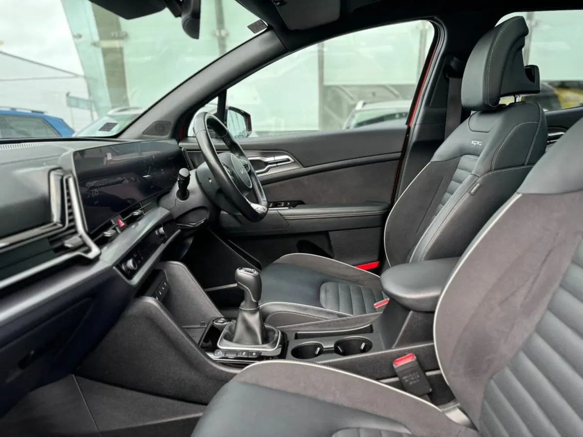 Kia Sportage 1.6 Diesel GT Line - Image 4