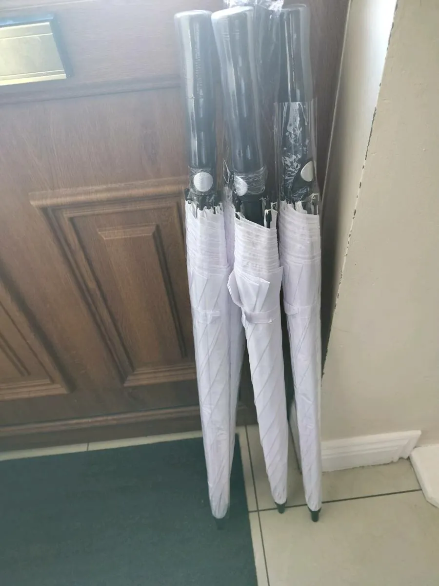 4 wedding umbrellas - Image 1