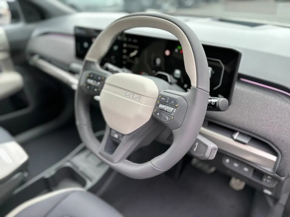 Kia EV3 GT Line (585km range) - Image 2