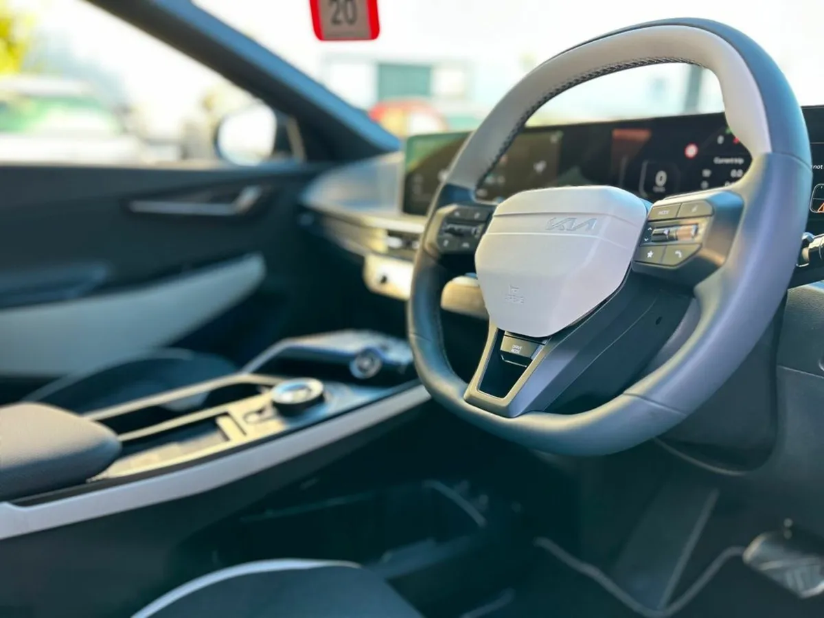 Kia EV6 GT Line (565 km range) - Image 2