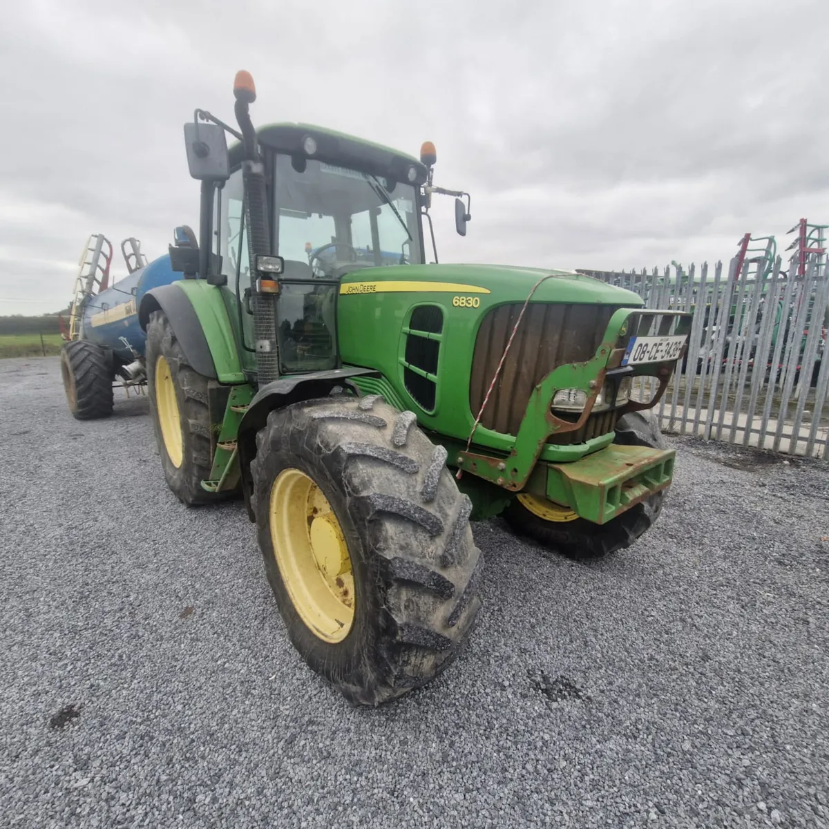 John Deere 6830 - Image 1