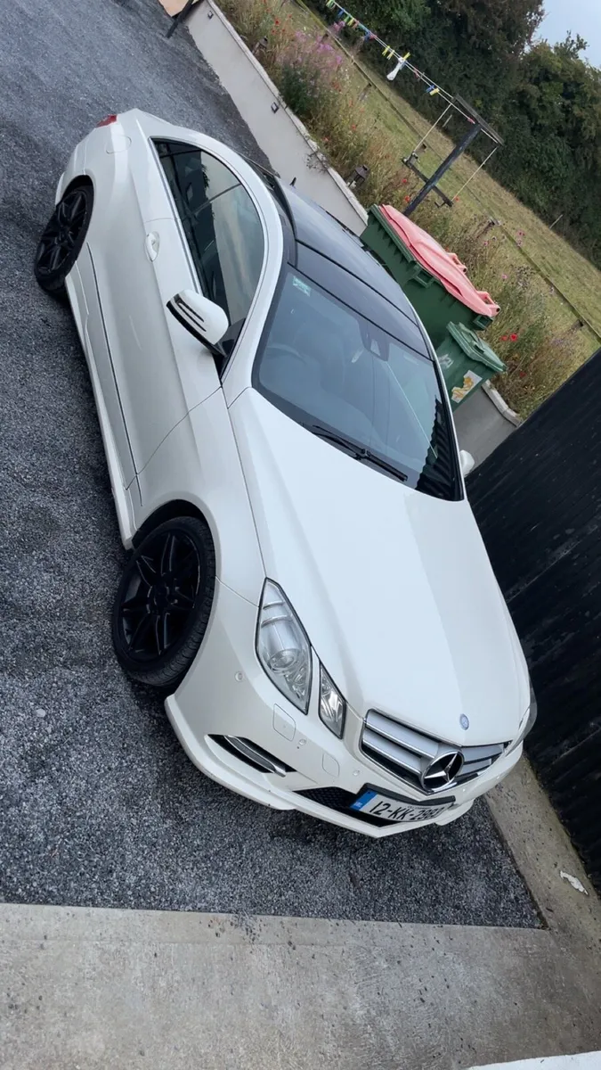 Mercedes e250 amg - Image 2