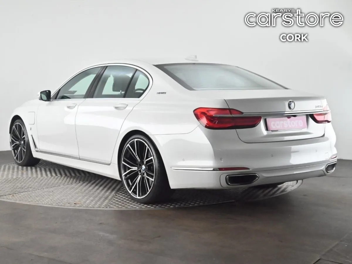 BMW 7 Series 740 740 E Dla-7d20 - Image 4