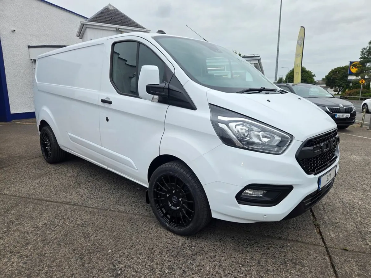 Ford Transit Custom 300 TREND P/V ECOBLUE - Image 1