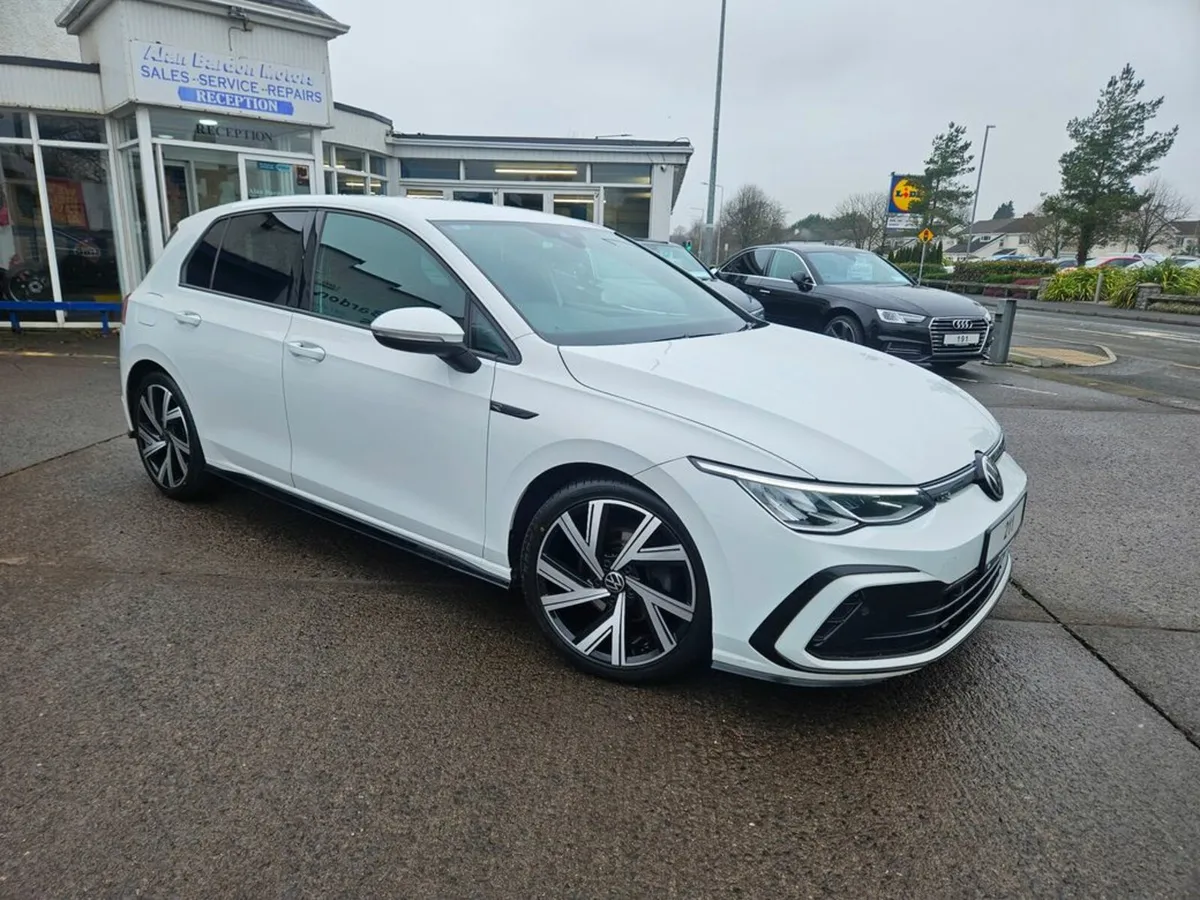 Volkswagen Golf R-LINE TSI - Image 1