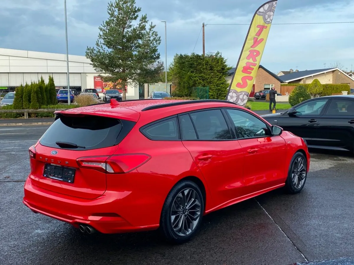 Ford Focus ST-LINE TDCI - Image 3