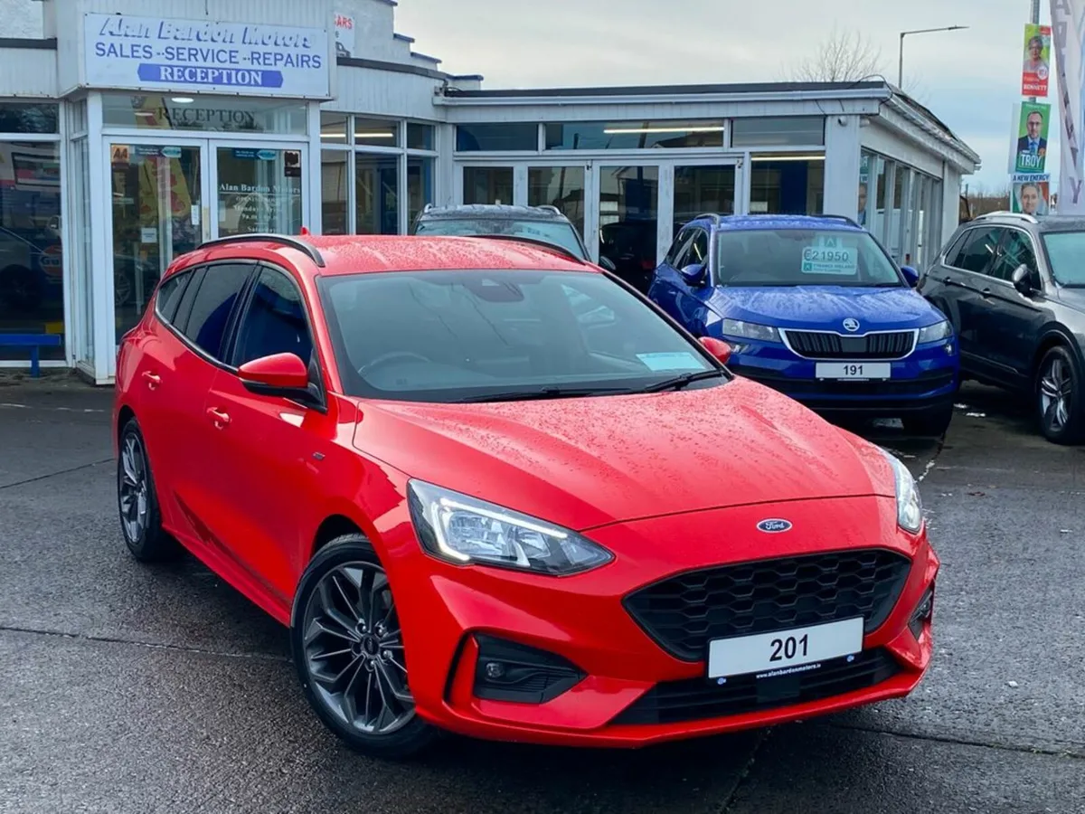 Ford Focus ST-LINE TDCI - Image 4