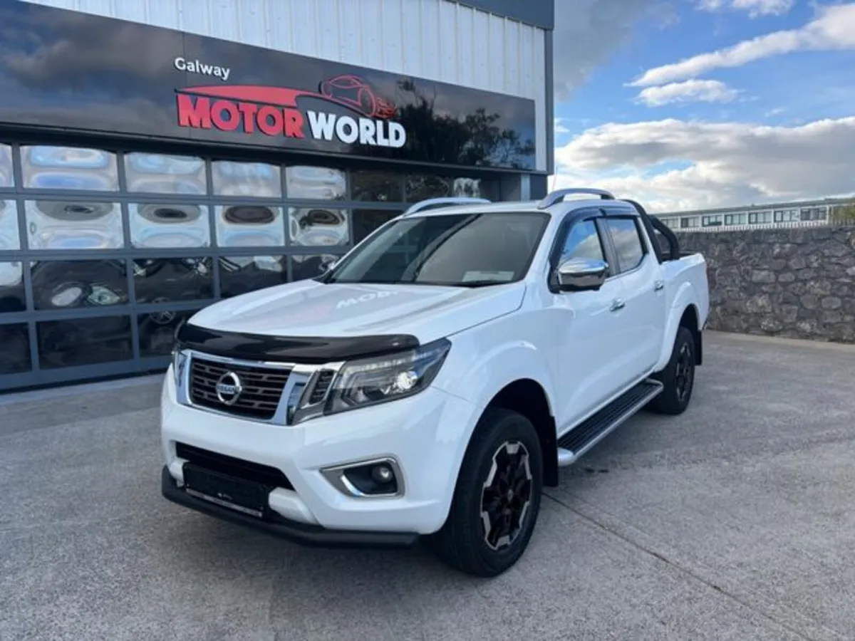 Nissan Navara DCI TEKNA SHR DCB - Image 1