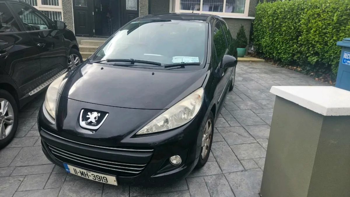 Peugeot 207 - Image 1