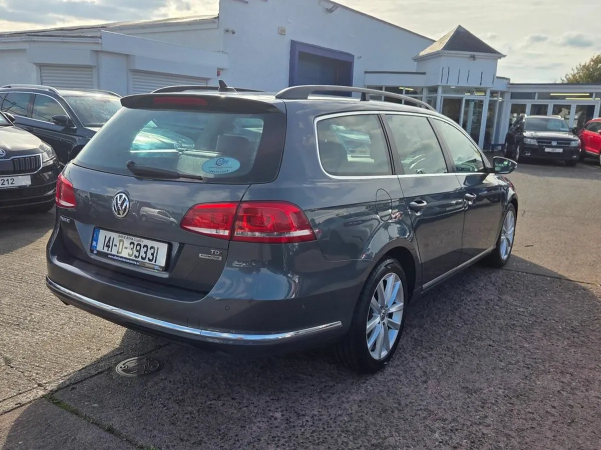 Volkswagen Passat 1.6 TDI Executive BMT 105PS 5DR - Image 3