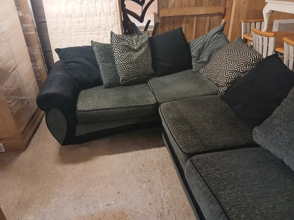 Sofa - Image 2