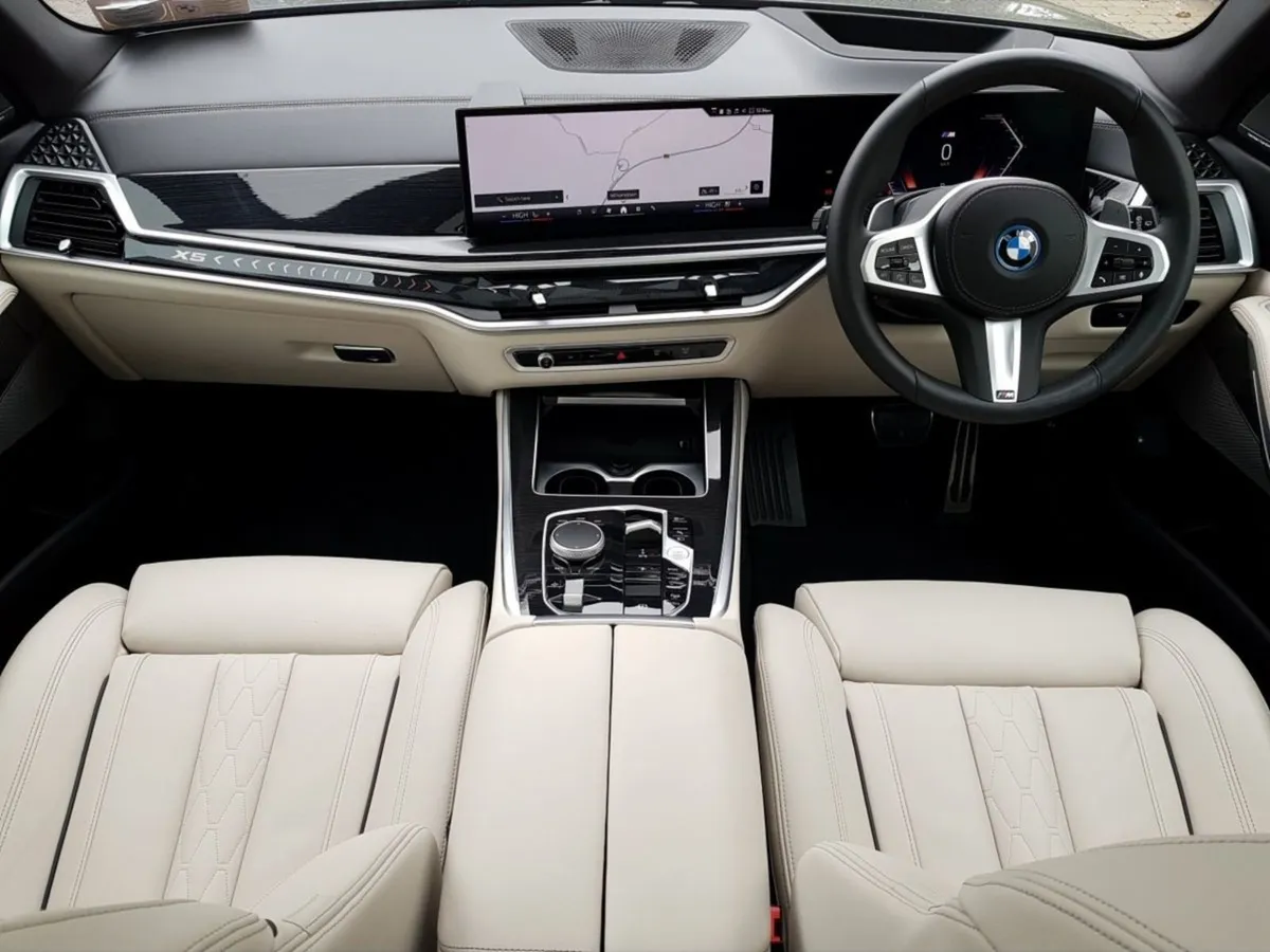 BMW X5 Xdrive50e M Sport Pro - Image 4