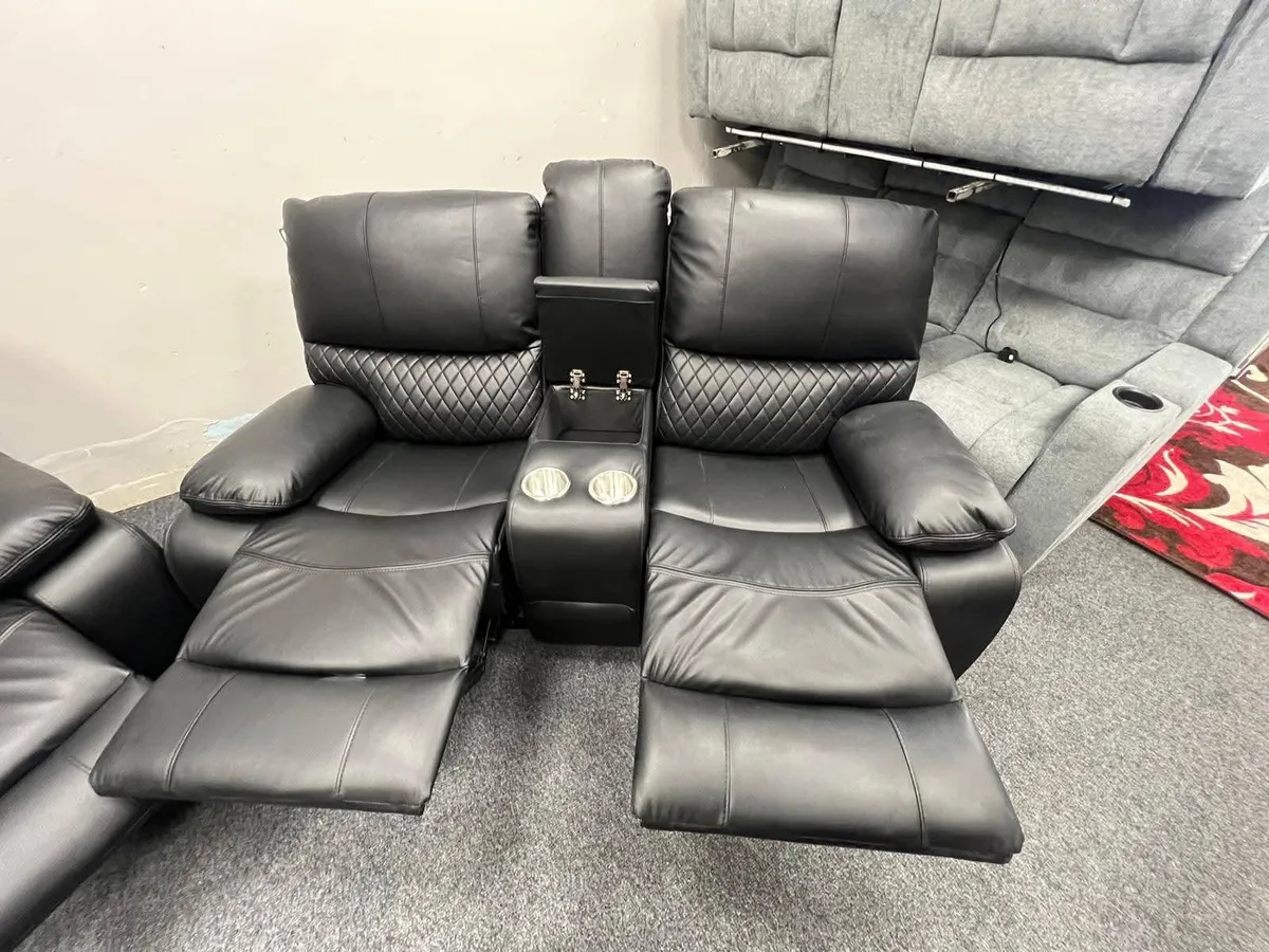 Rita Black Leather Recliner Sofa Set - Image 4