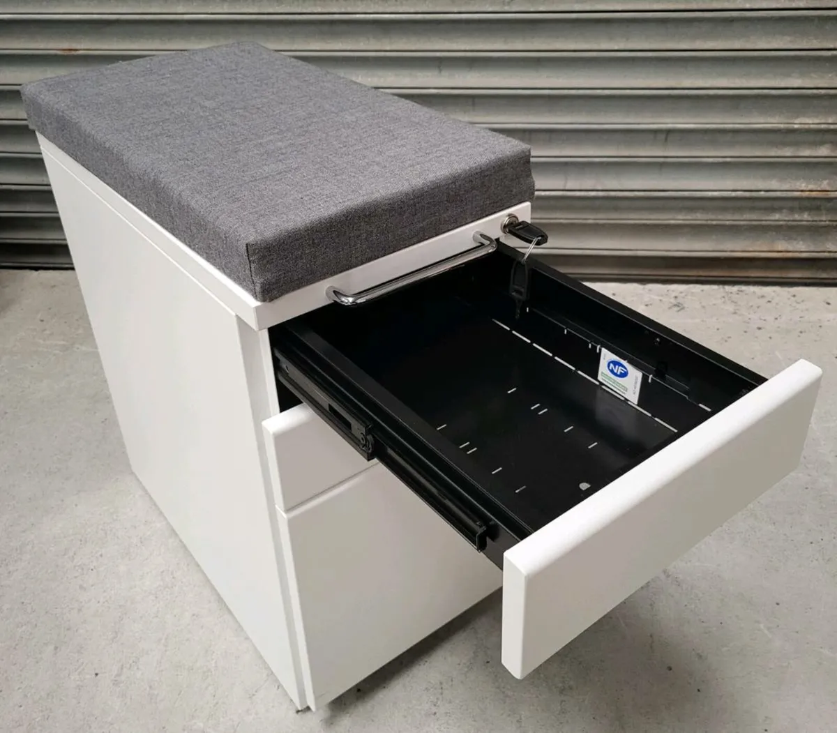 3 Drawer Pedestals With Keys. New Condition - Image 1