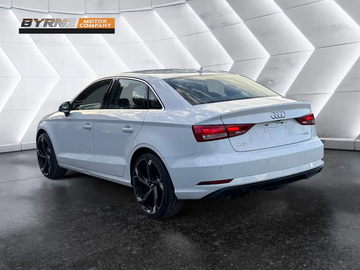 AUDI A3 SALOON 1.4 TFSI AUTO 2018 - Image 3
