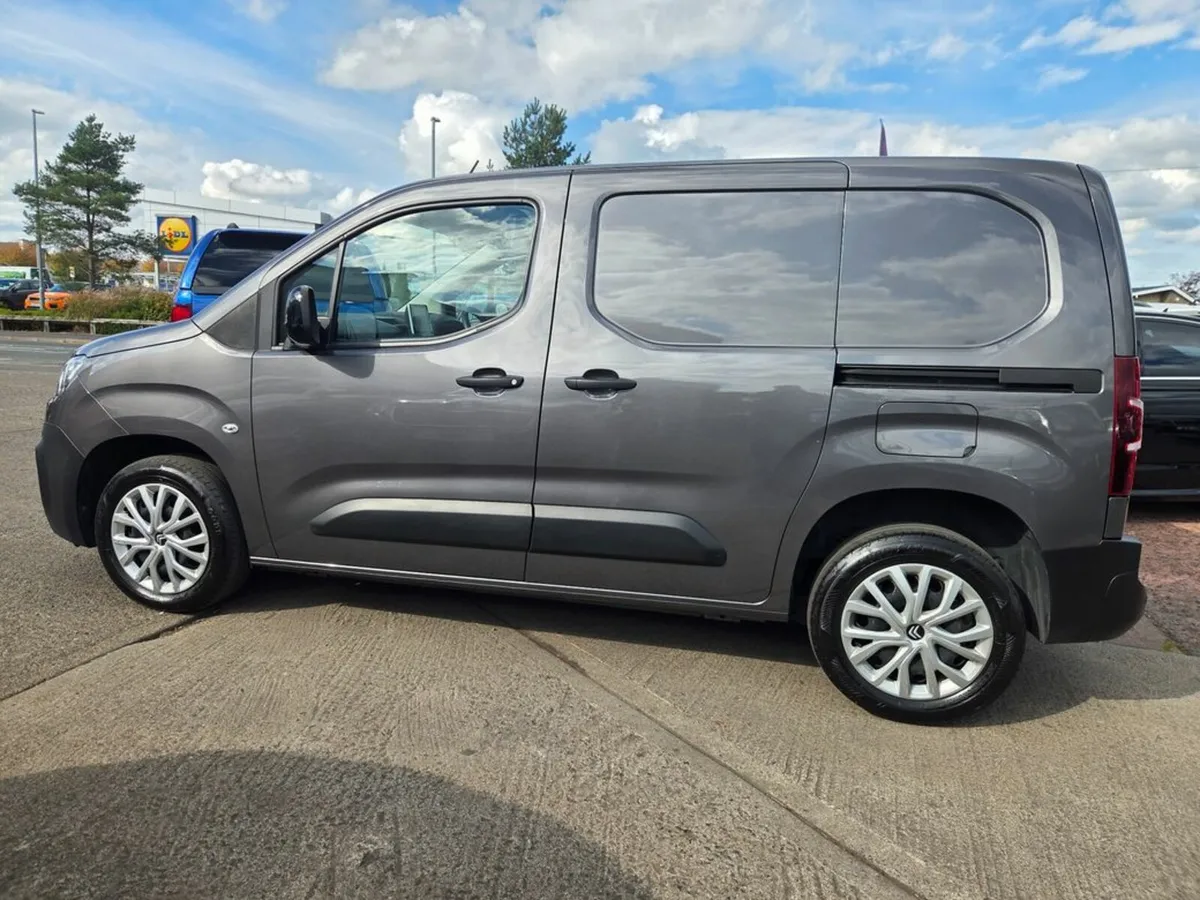 Citroen Berlingo 1000 ENTERPRISE PRO M BLUEHDI - Image 2