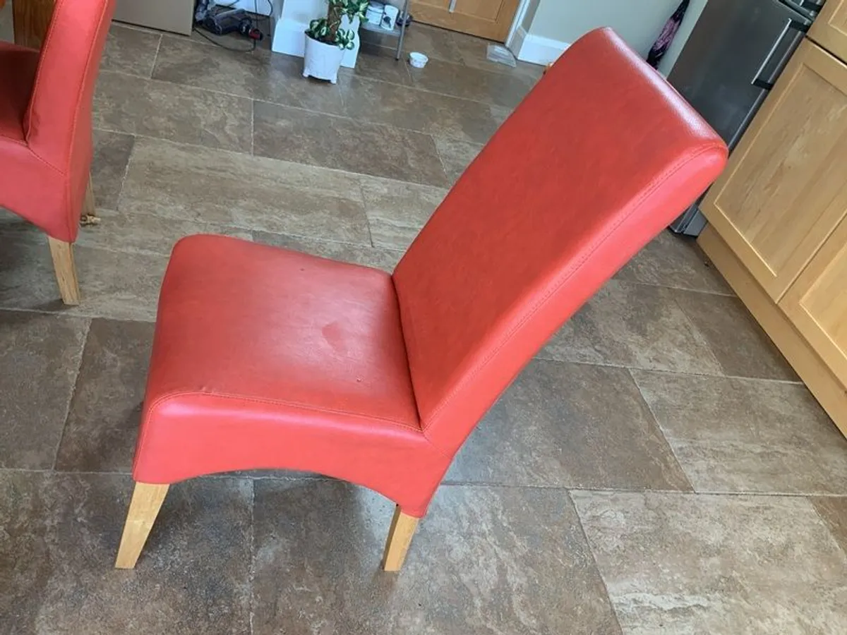 kitchen table and chairs - Image 2
