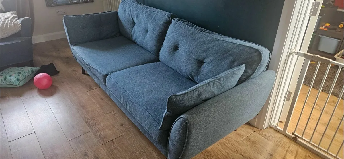 Sofa - Image 4