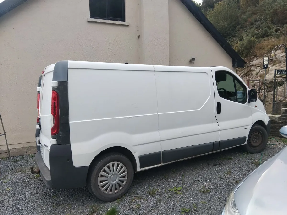 Opel Vivaro 2012 - Image 2