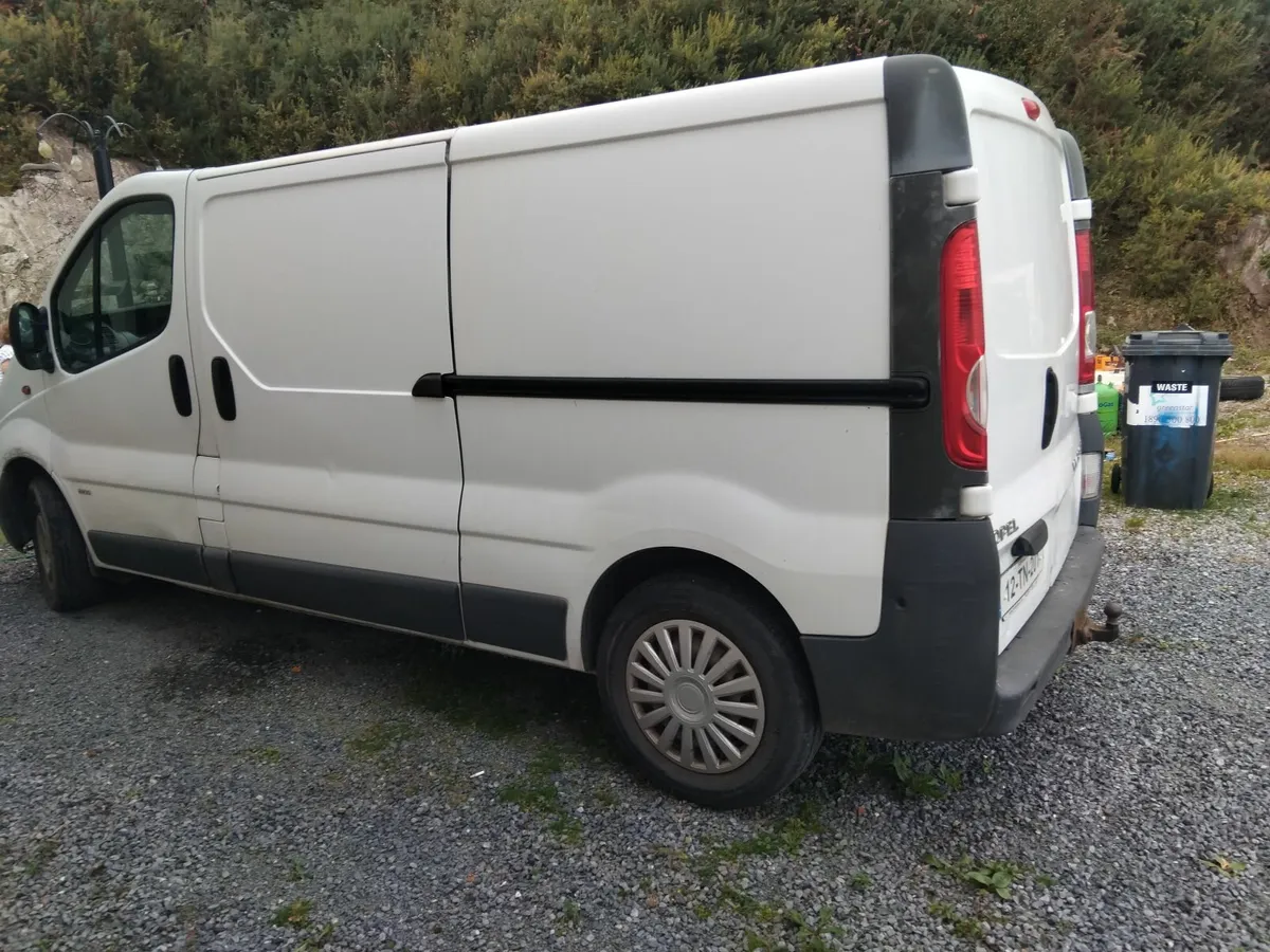 Opel Vivaro 2012 - Image 3