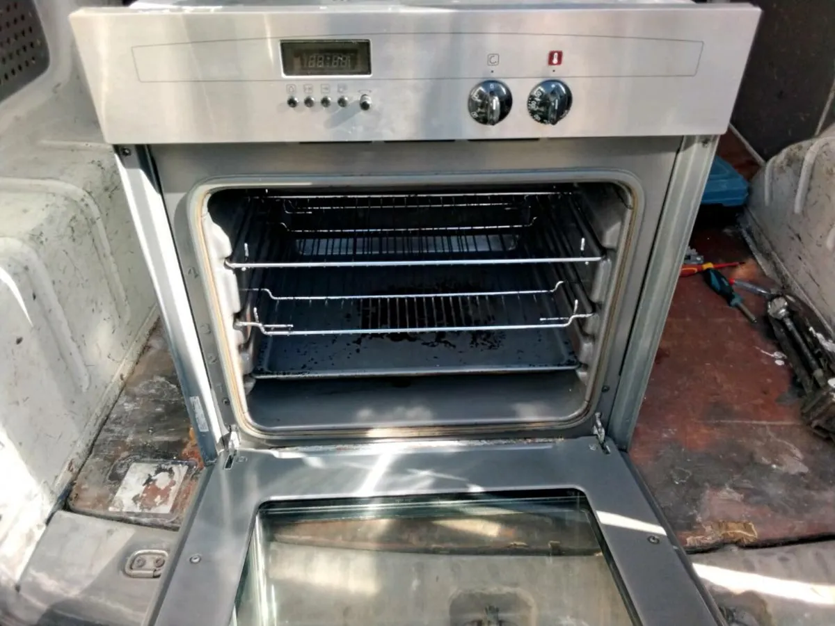Oven for sale - Image 2