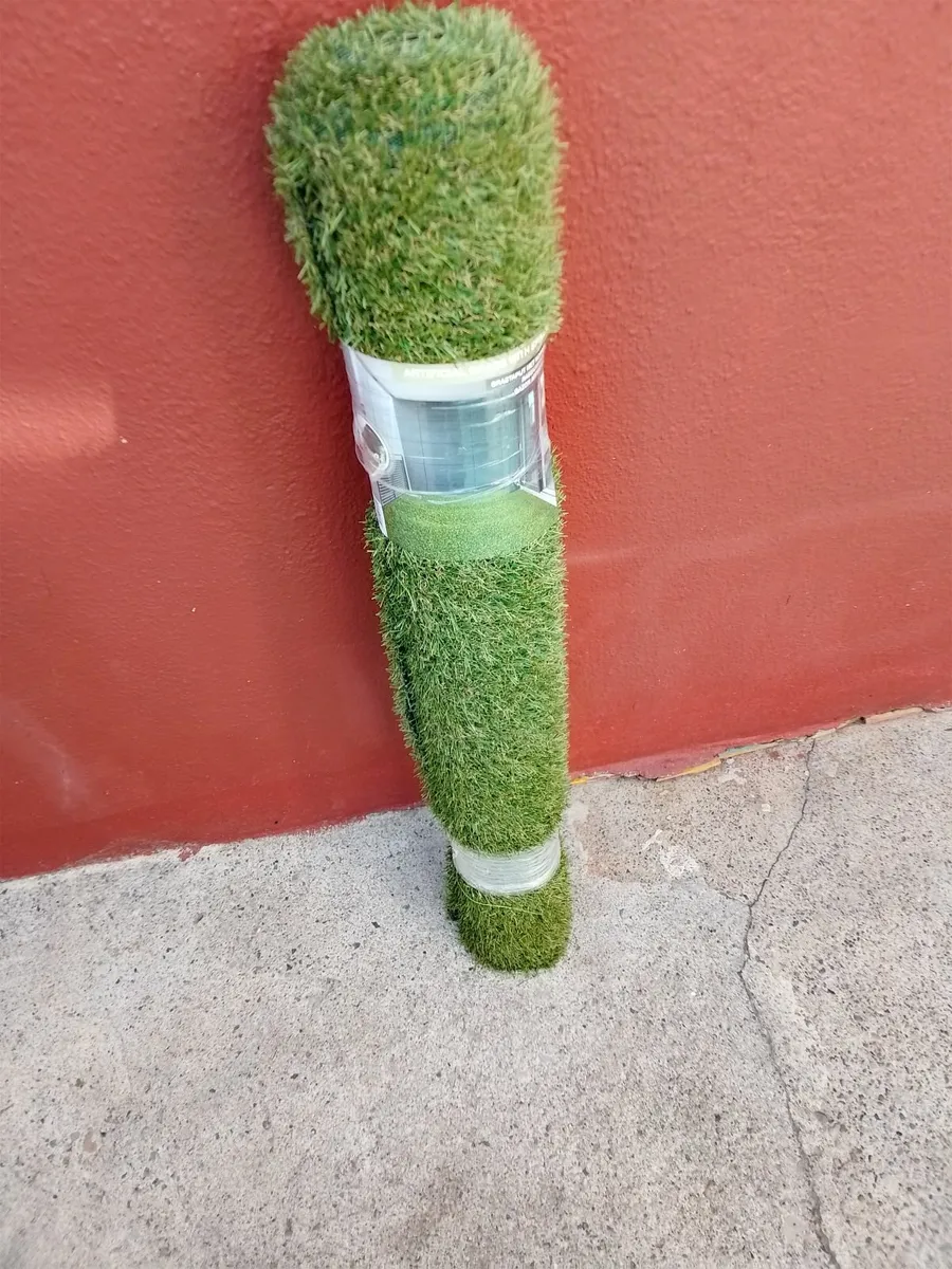 Artificial grass spiked - Image 2