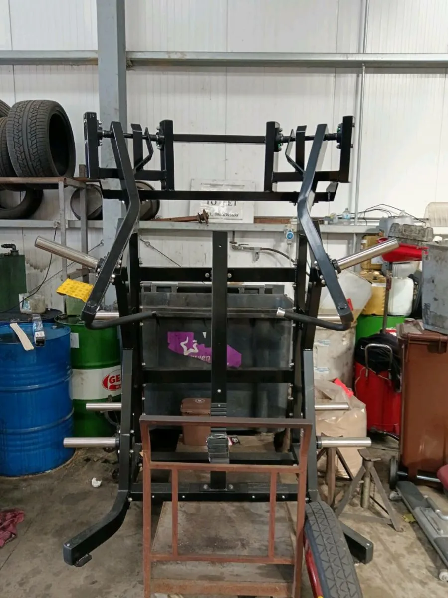 Apollo shoulder press. open too offers! - Image 1
