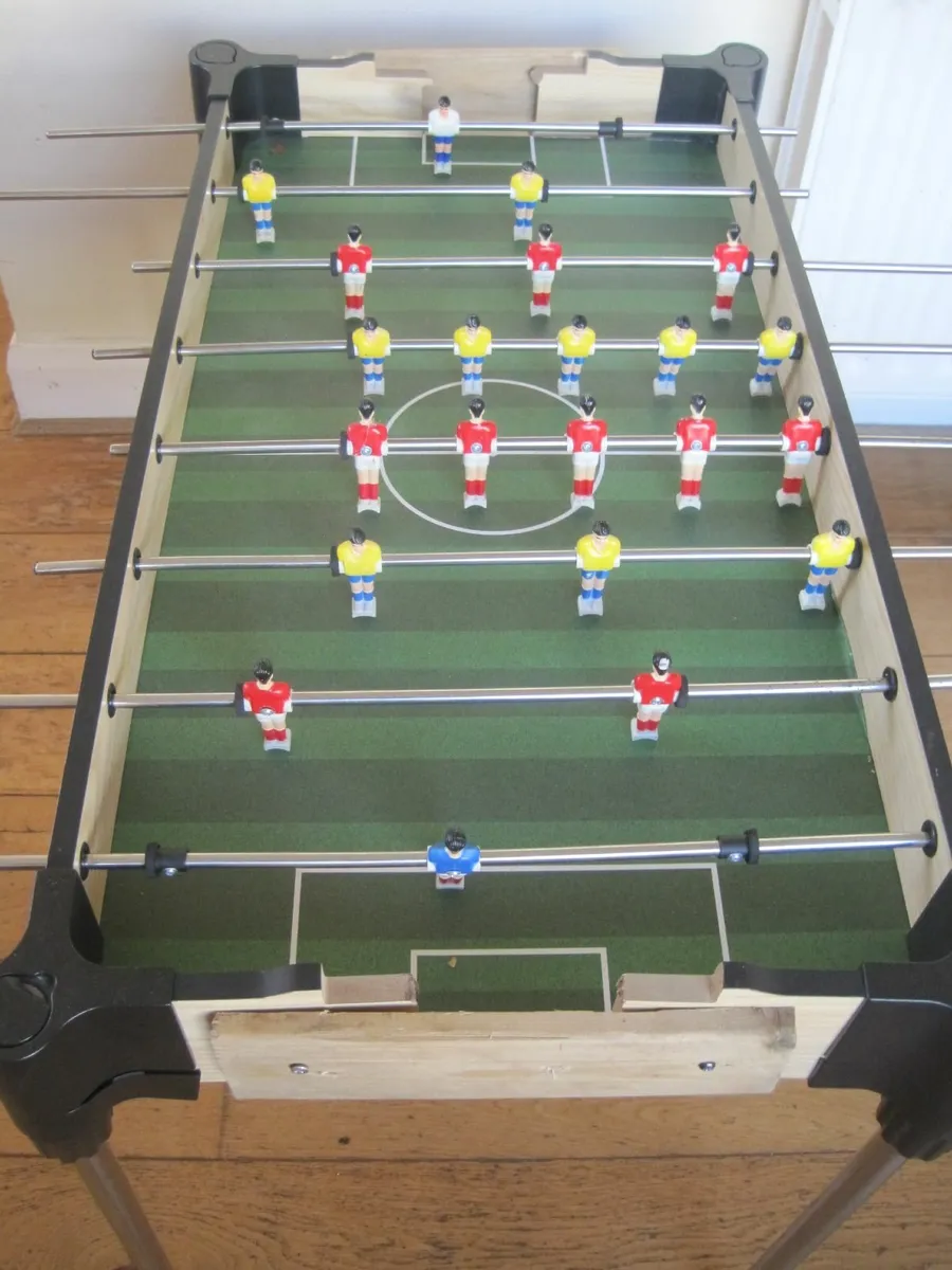 Foosball table, Free for collection - Image 2