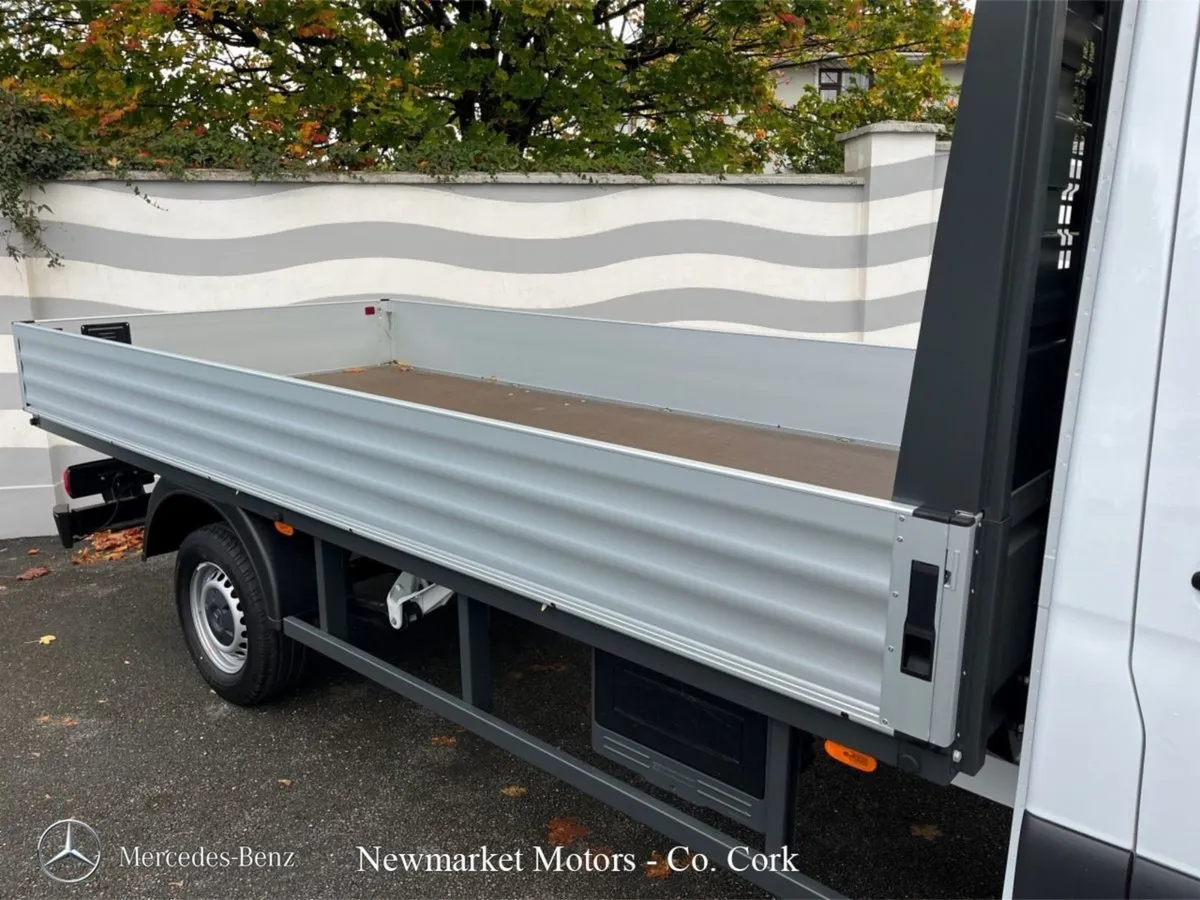 Mercedes-Benz Sprinter Dropside Long Wheel Base 2 - Image 4