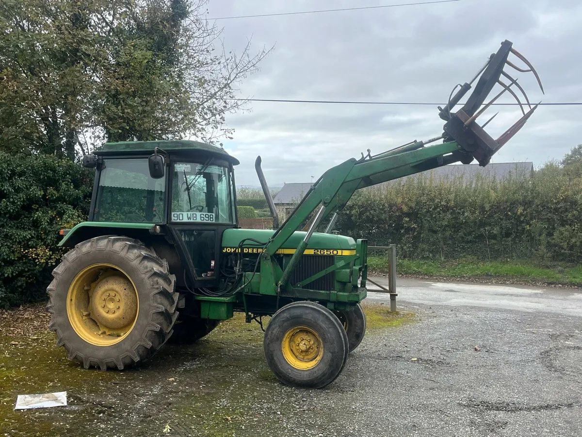 John Deere 2650 - Image 1