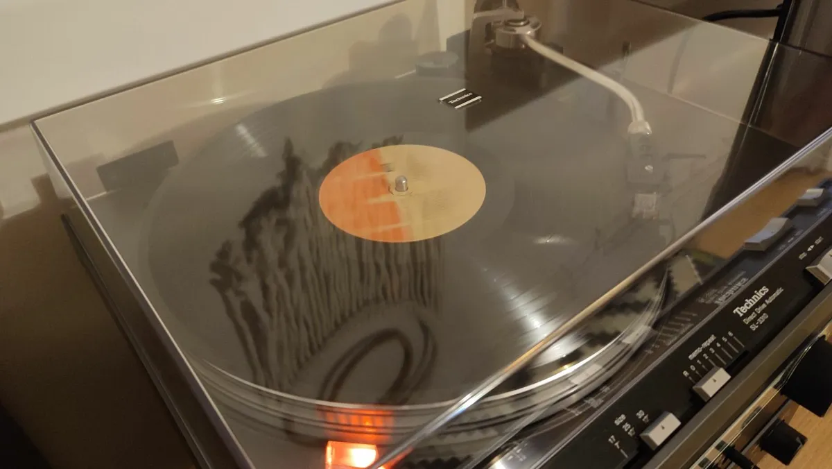 Technics SL-3310 FullAutoDirect-Drive Turntable. - Image 3