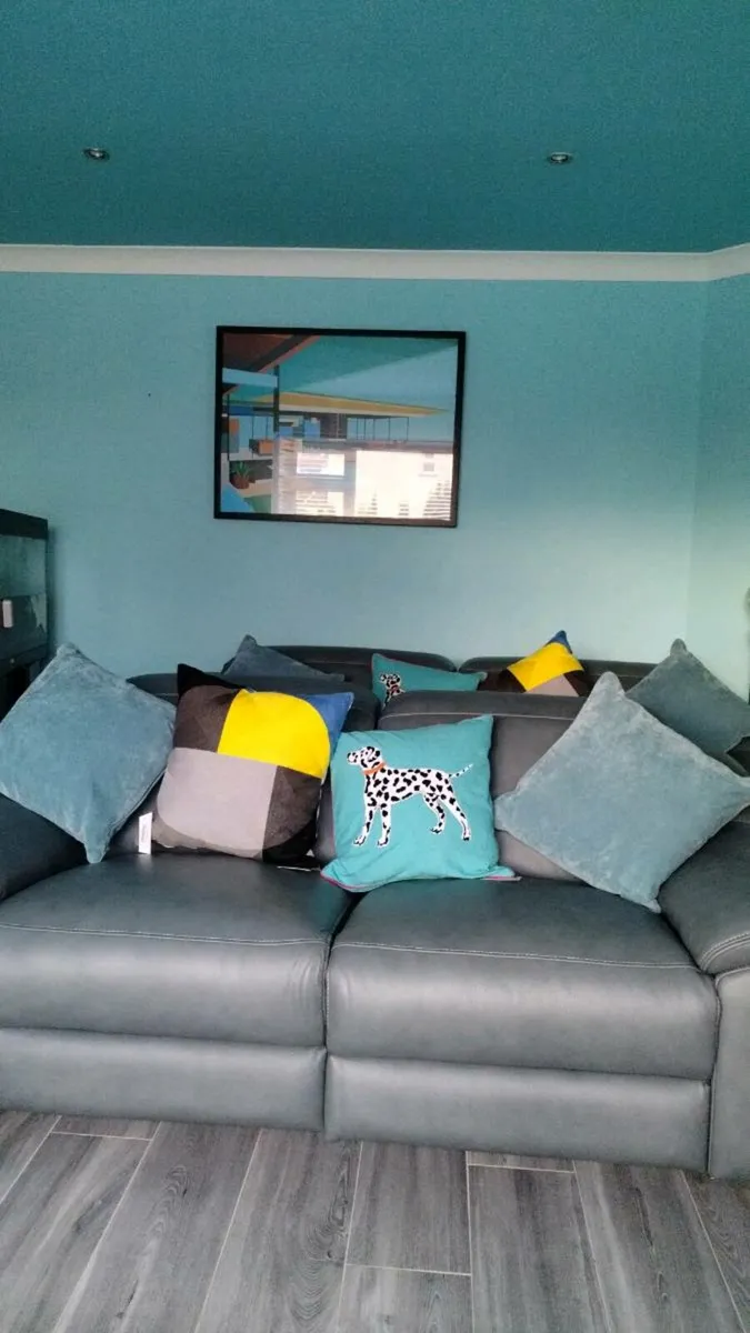 Sofa - Image 2