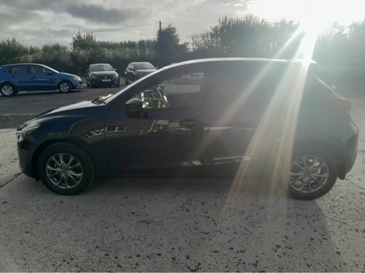 Mazda Mazda2 1.3 Automatic - Image 4