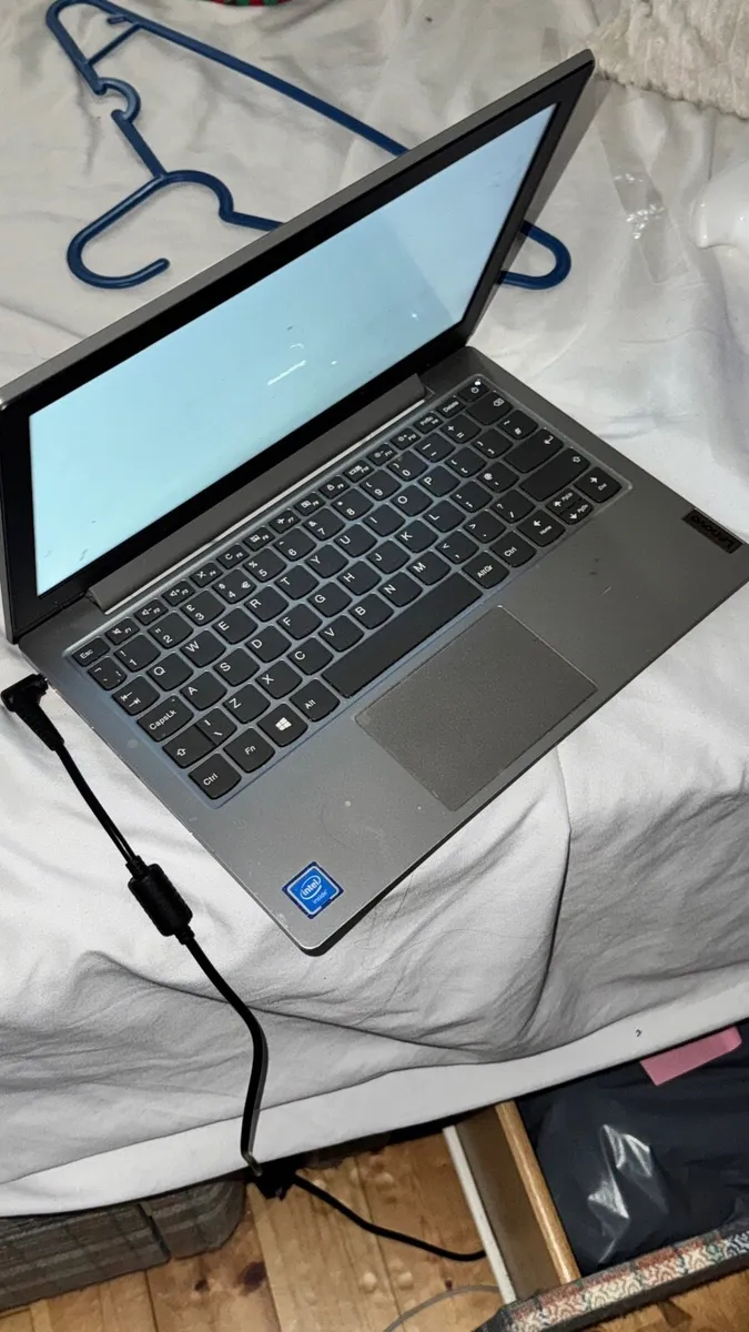 Refurbished Mini HP laptop - Image 3