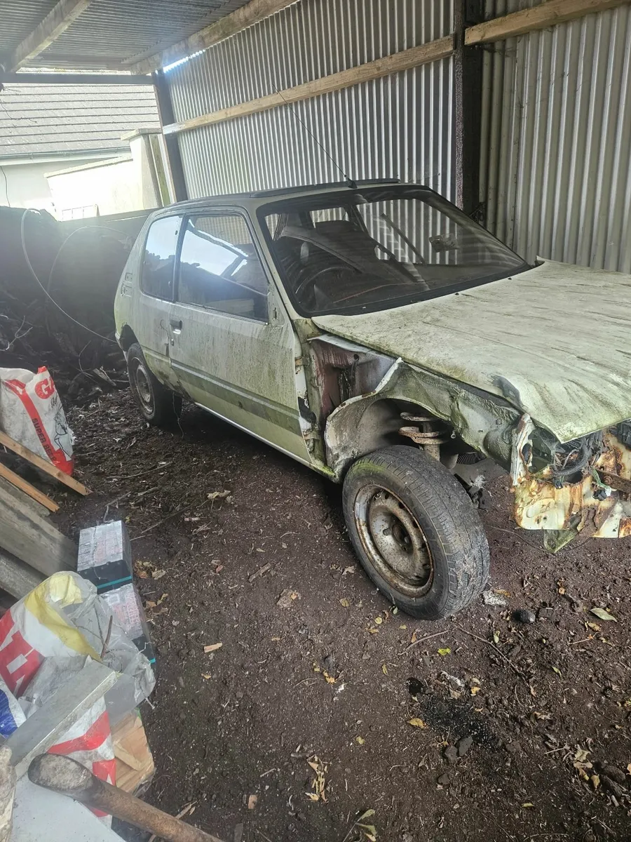 Peugeot   205 parts and stdt for sale - Image 3